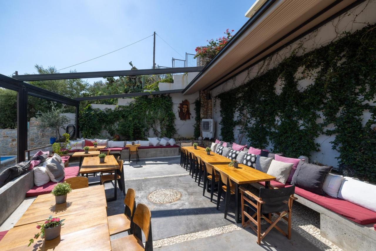 Evia Silence Aparthotel Boufalo Exterior photo